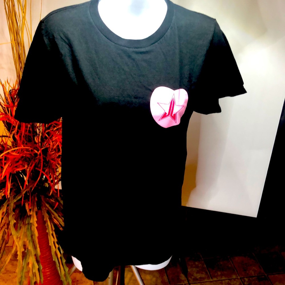 Jeffrey Star Valentines Woman’s Tee Size S